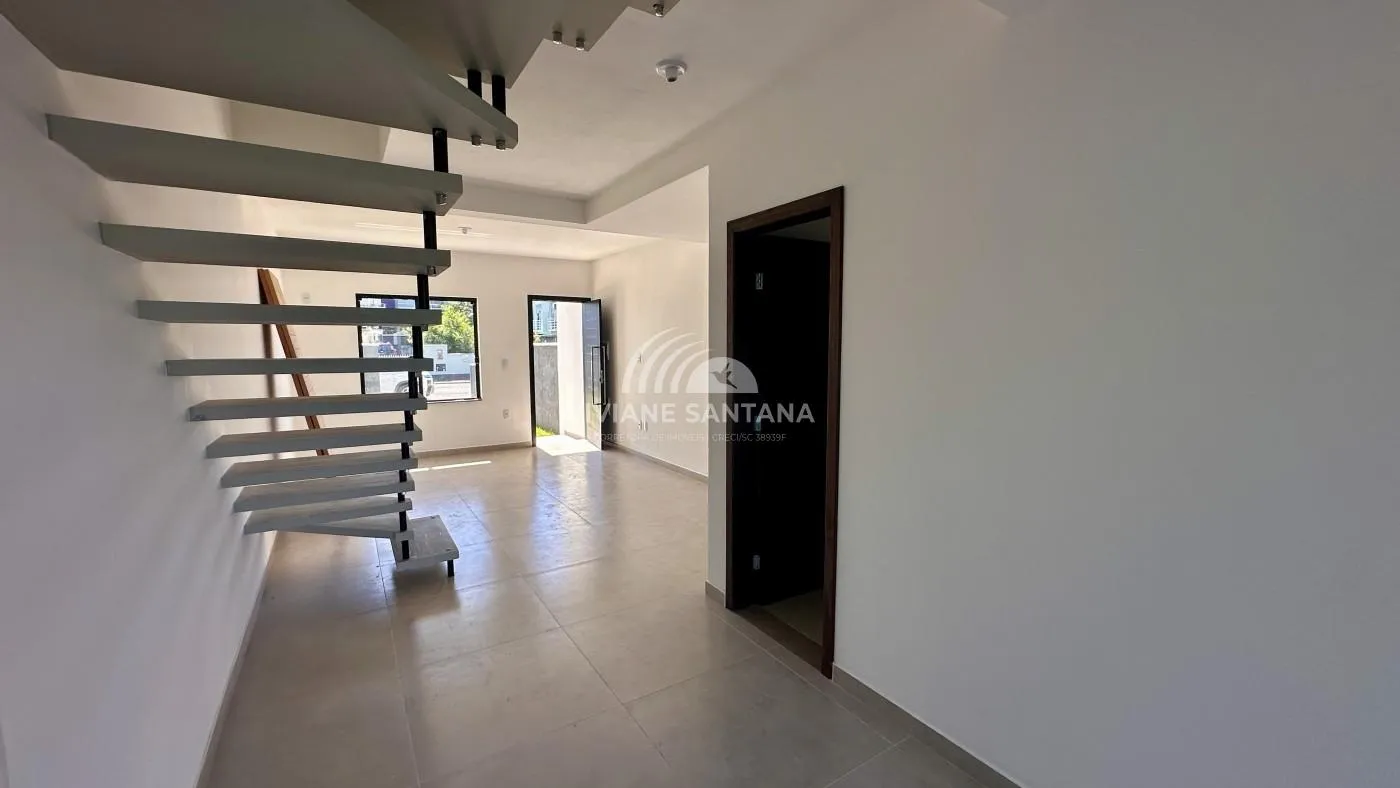 Casa para Venda em Florianópolis / SC no bairro São João do Rio Vermelho