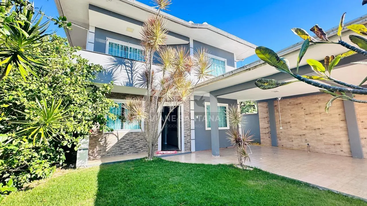 Casa para Venda em Florianópolis / SC no bairro Ingleses do Rio Vermelho