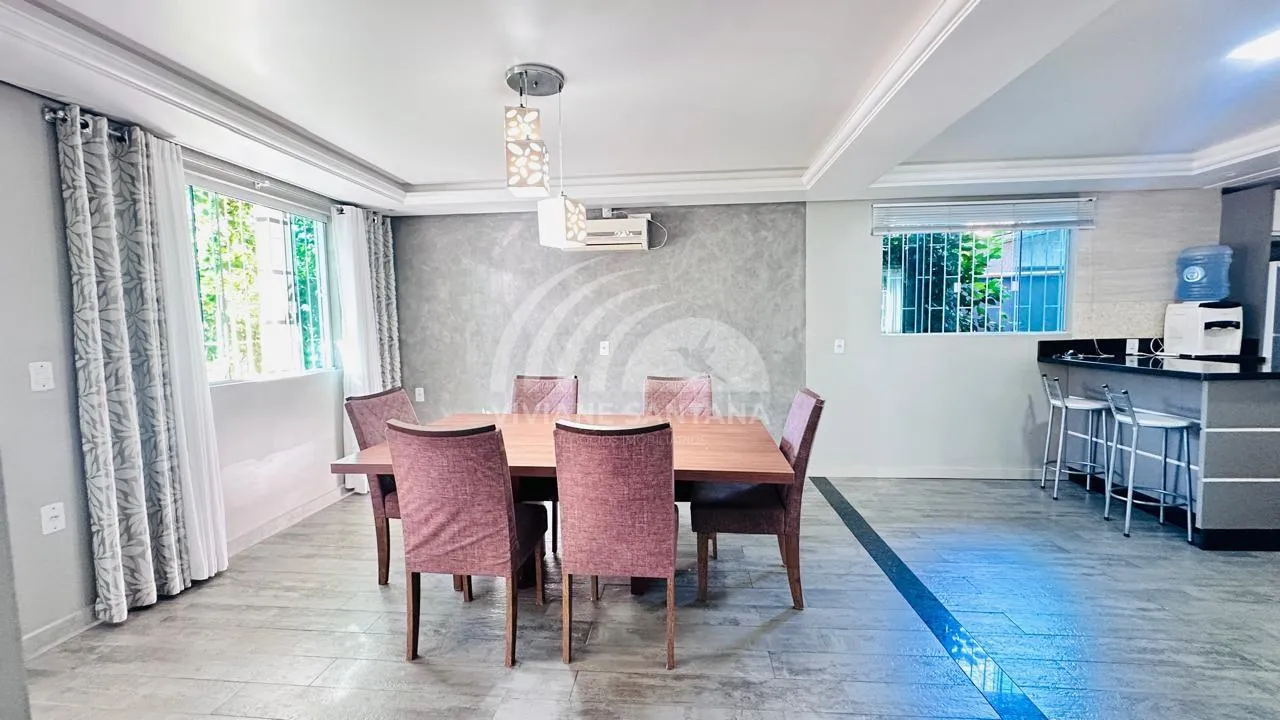 Casa para Venda em Florianópolis / SC no bairro Ingleses do Rio Vermelho
