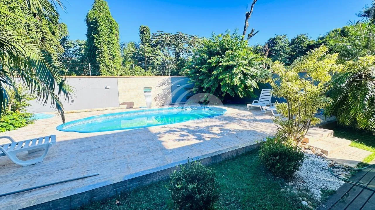Casa para Venda em Florianópolis / SC no bairro Ingleses do Rio Vermelho