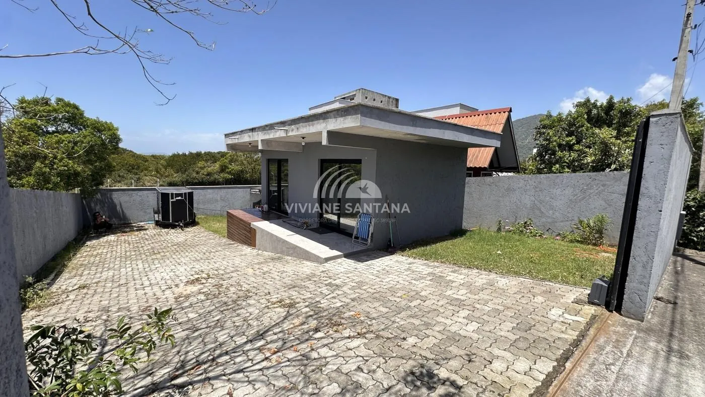 Casa para Venda em Florianópolis / SC no bairro São João do Rio Vermelho