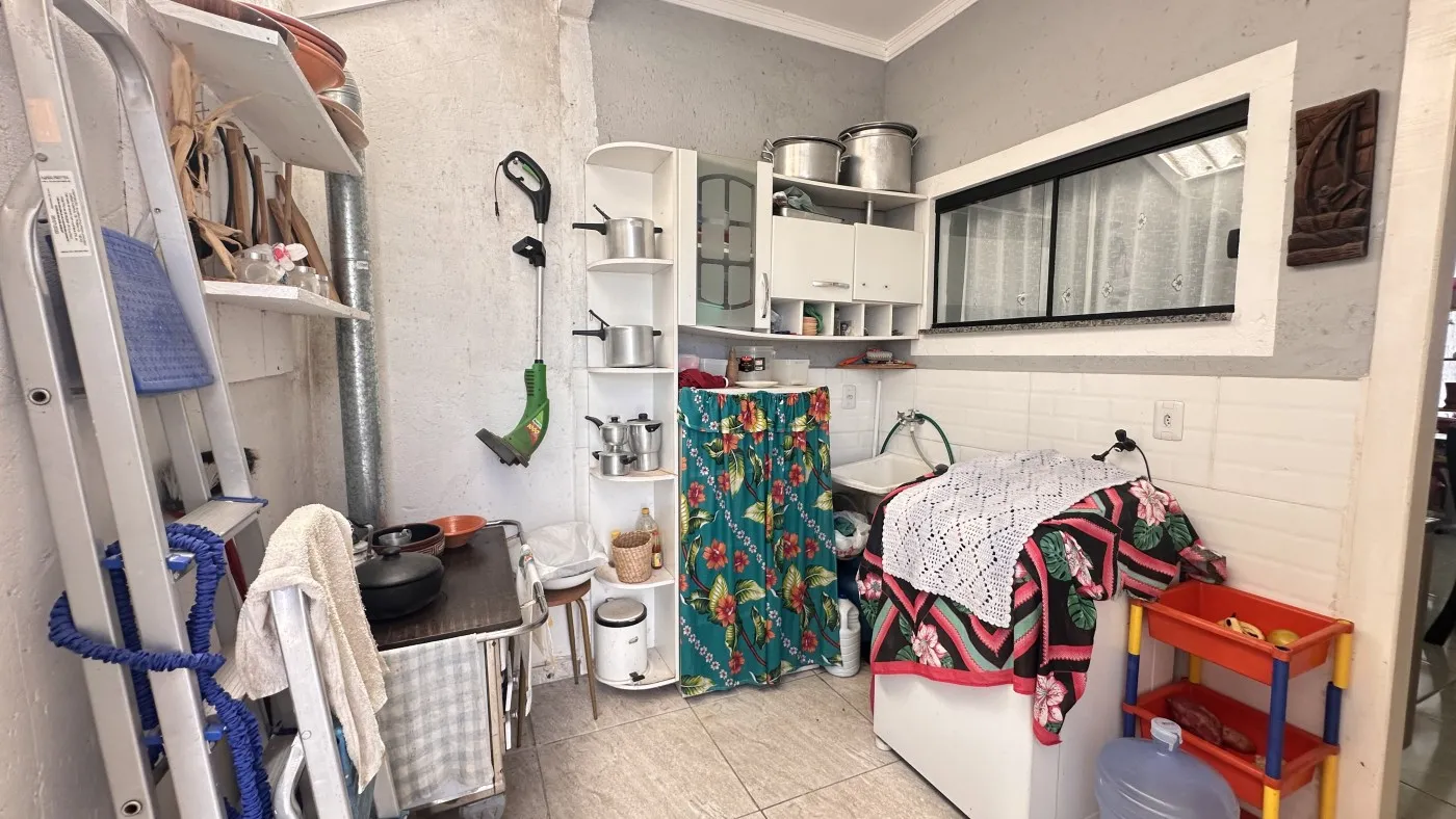 Casa para Venda no bairro São João do Rio Vermelho