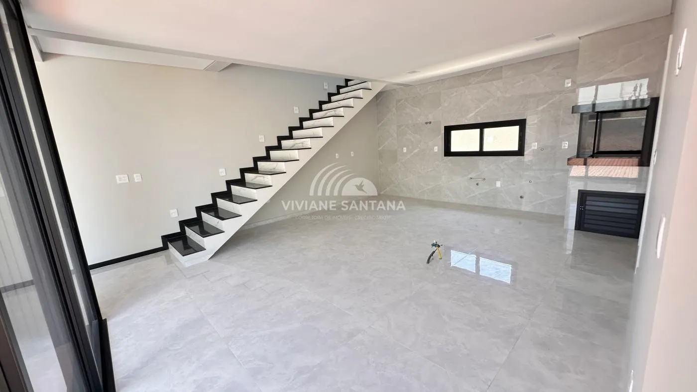 Casa para Venda em Florianópolis / SC no bairro Ingleses do Rio Vermelho