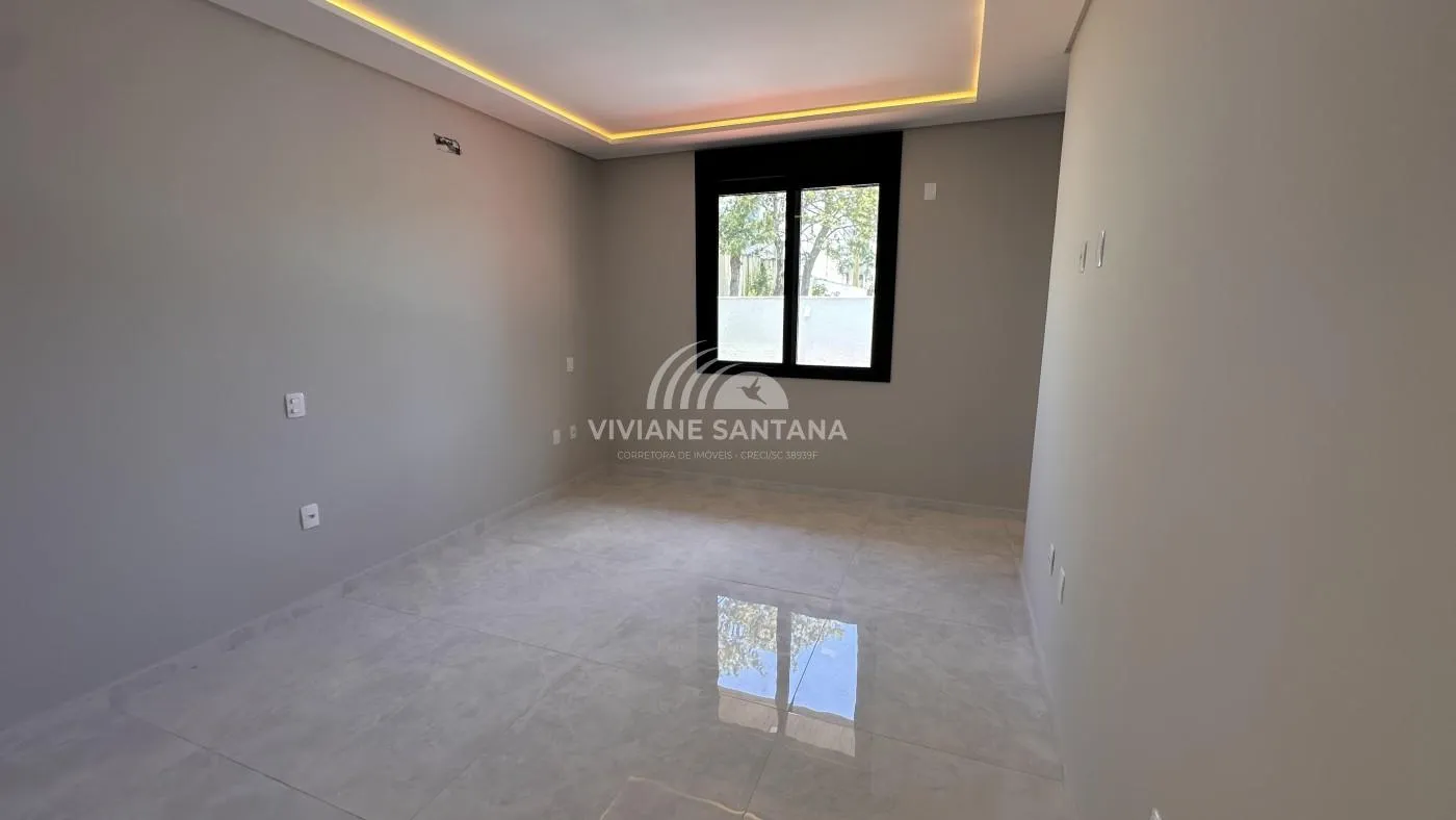 Casa para Venda em Florianópolis / SC no bairro Ingleses do Rio Vermelho