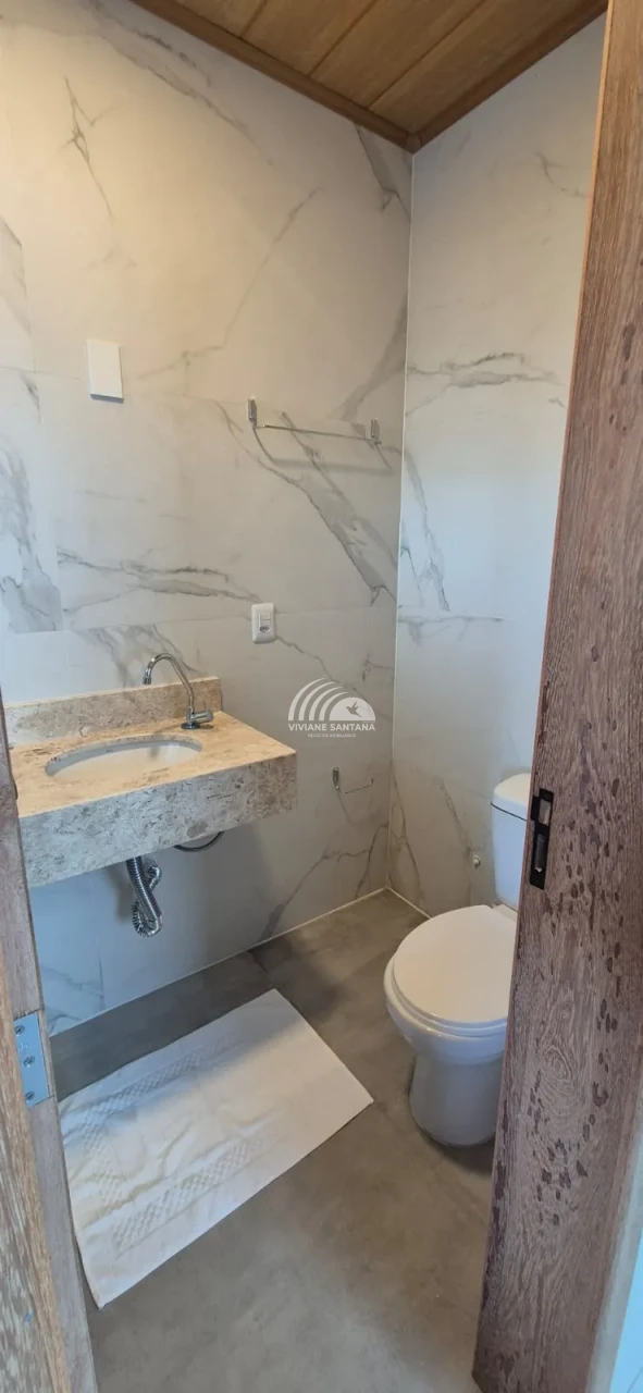 Imagens do imóveis INVESTIDOR: Casa com Studio e Apartamento no Primeiro Andar à Venda no Rio Vermelho!