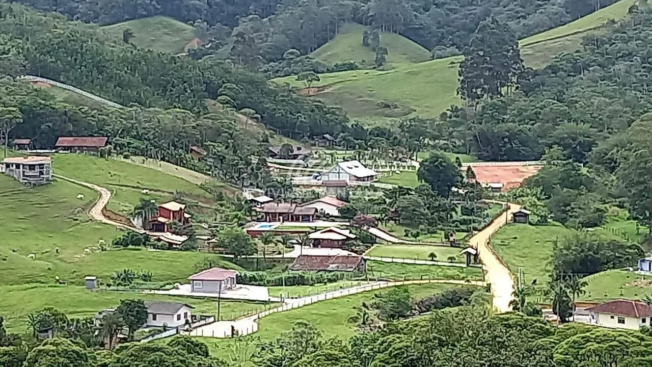 Sítio para Venda em São Pedro de Alcântara / SC no bairro Barra da Lagoa