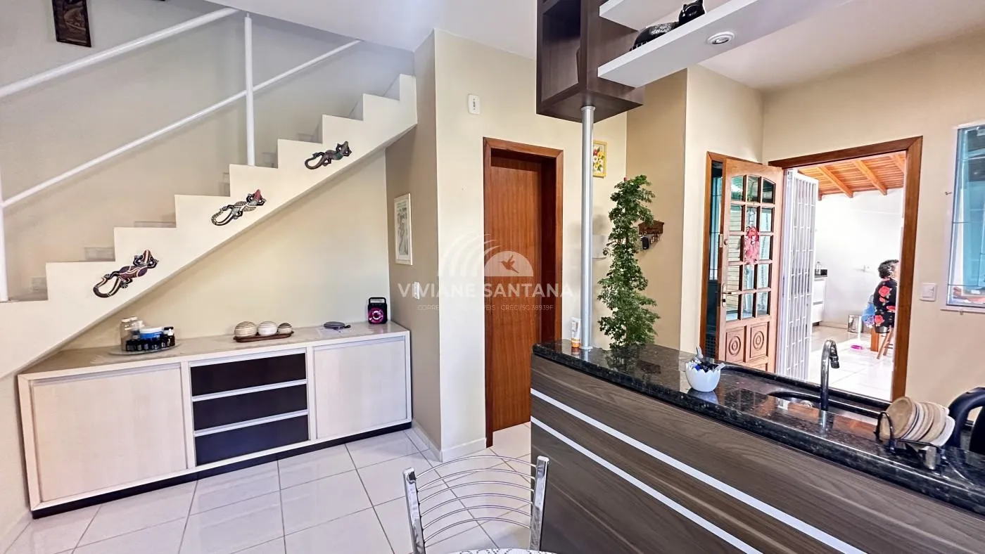 Casa para Venda em Florianópolis / SC no bairro São João do Rio Vermelho