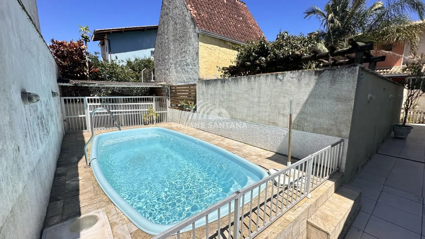 Casa para Venda em Florianópolis / SC no bairro São João do Rio Vermelho