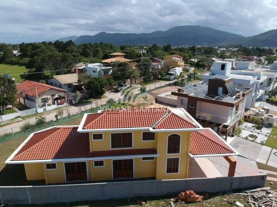 Casa para Venda em Florianópolis / SC no bairro São João do Rio Vermelho