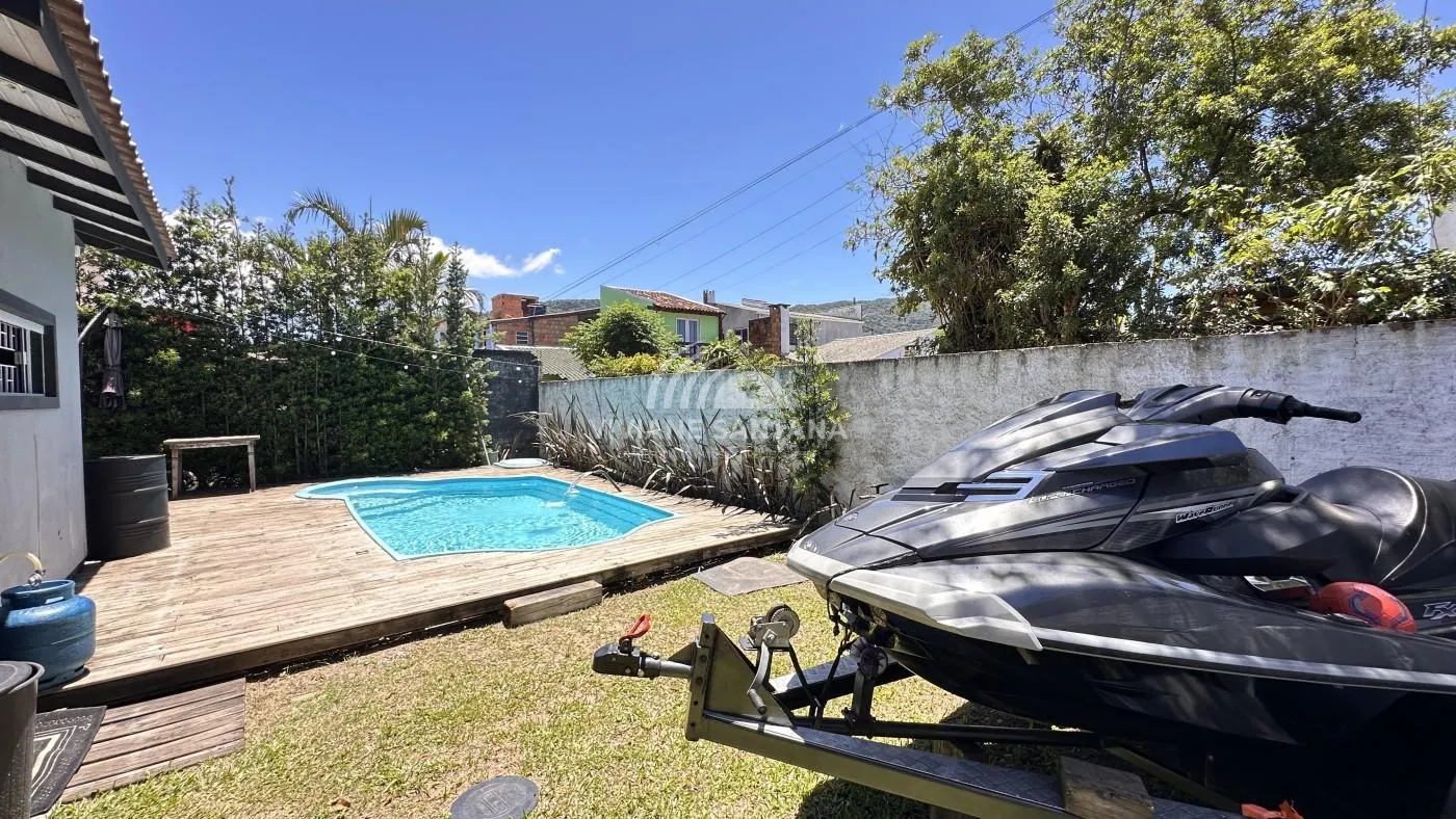 Casa para Venda em Florianópolis / SC no bairro São João do Rio Vermelho
