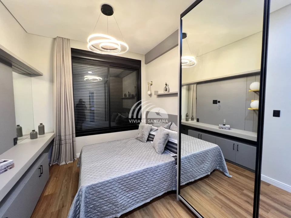 Linda Casa em Condomínio Alto Padrão nos Ingleses!