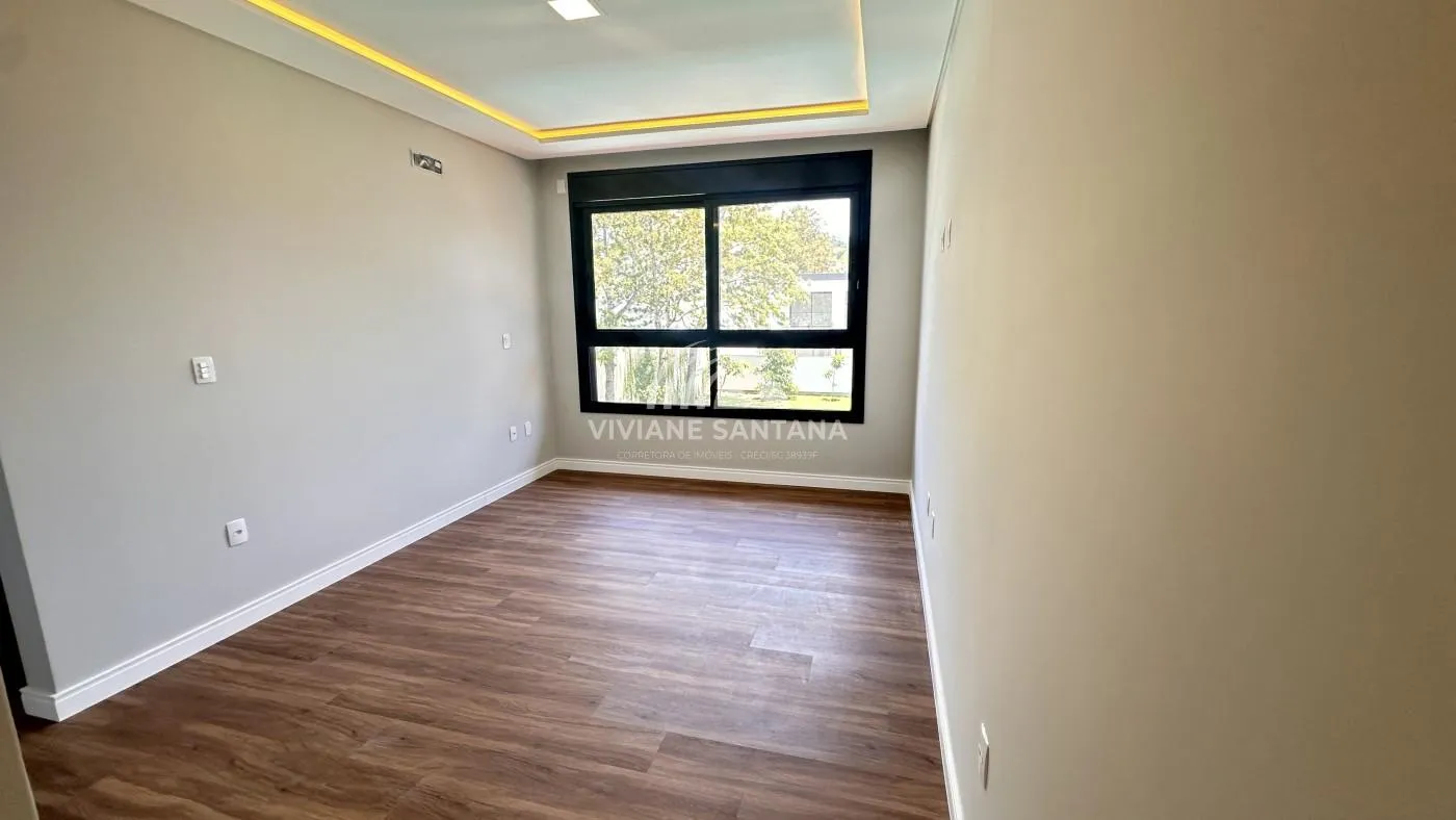 Casa para Venda em Florianópolis / SC no bairro Ingleses do Rio Vermelho