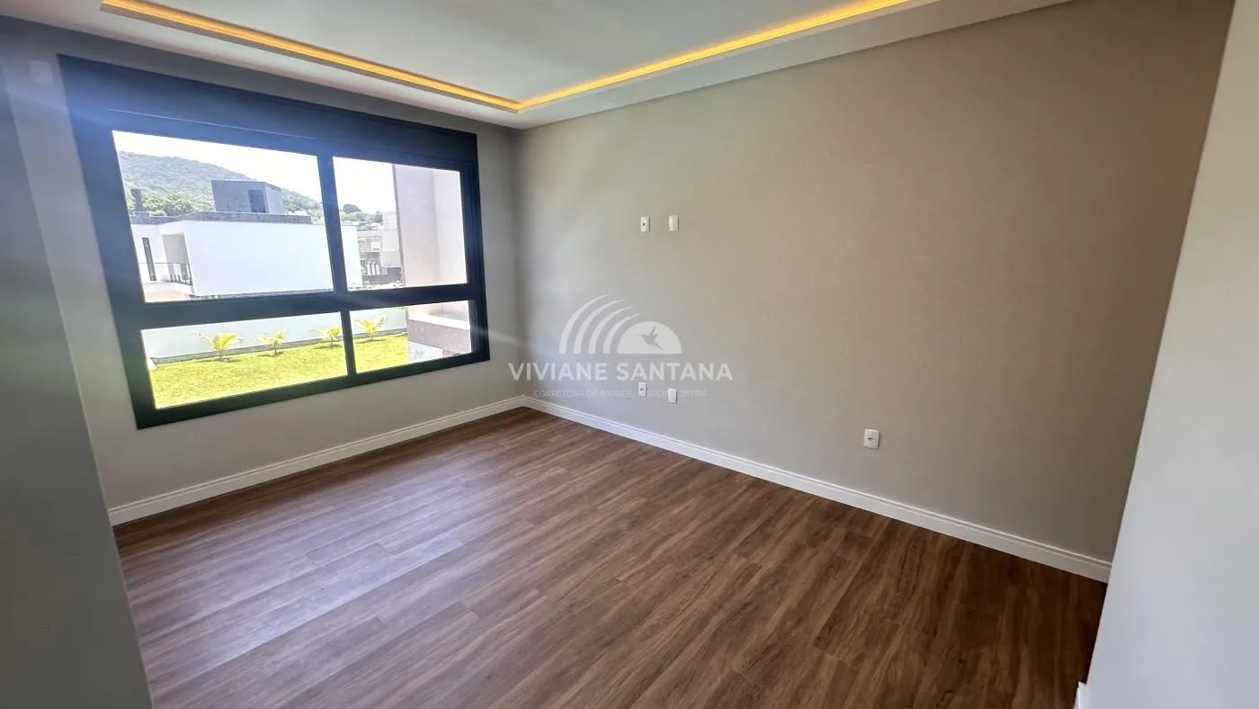 Casa para Venda em Florianópolis / SC no bairro Ingleses do Rio Vermelho
