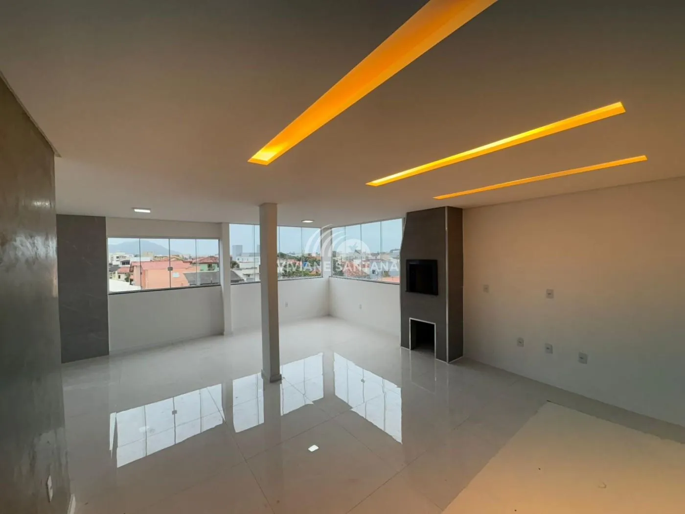 Cobertura para Venda em Florianópolis / SC no bairro Ingleses do Rio Vermelho