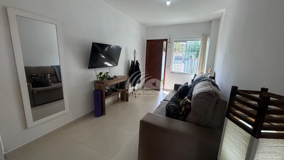 Ótima Casa com Suíte no Rio Vermelho!