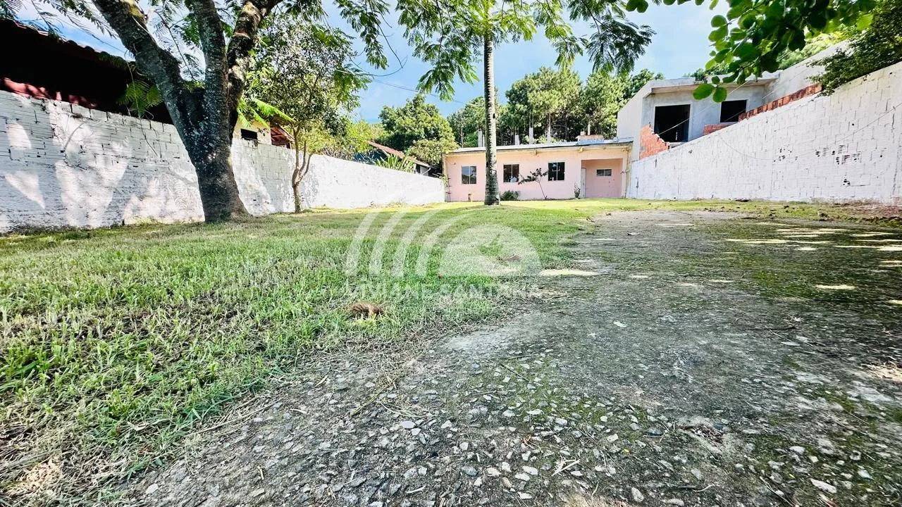Casa para Venda em Florianópolis / SC no bairro São João do Rio Vermelho