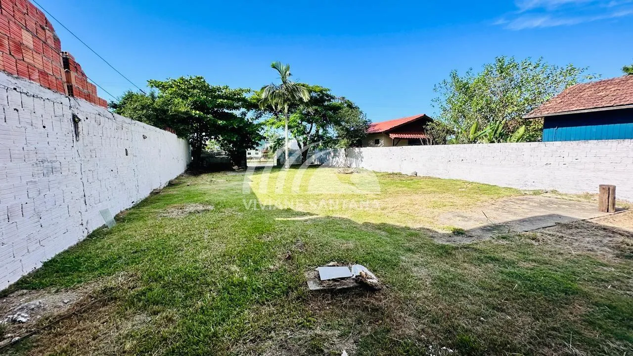 Casa para Venda em Florianópolis / SC no bairro São João do Rio Vermelho