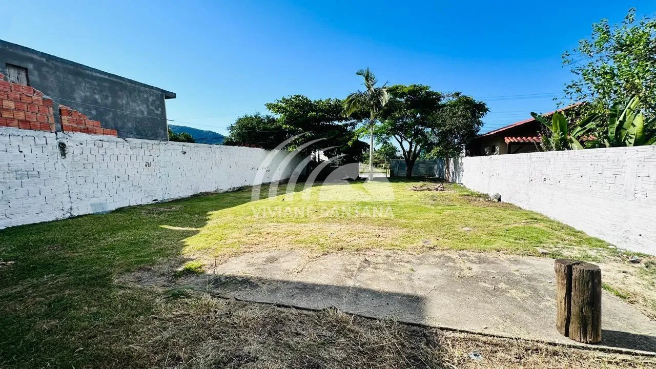 Casa para Venda em Florianópolis / SC no bairro São João do Rio Vermelho