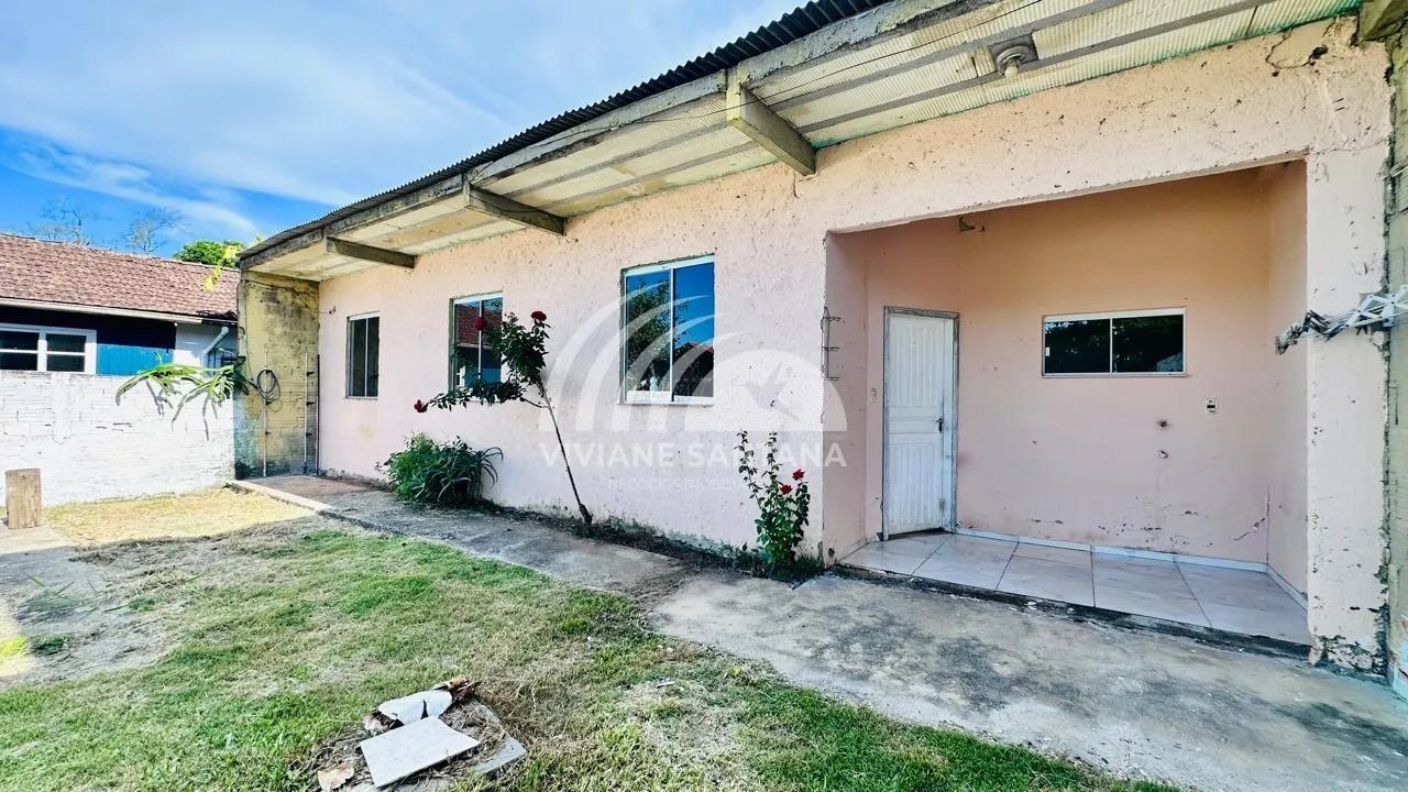Casa para Venda em Florianópolis / SC no bairro São João do Rio Vermelho