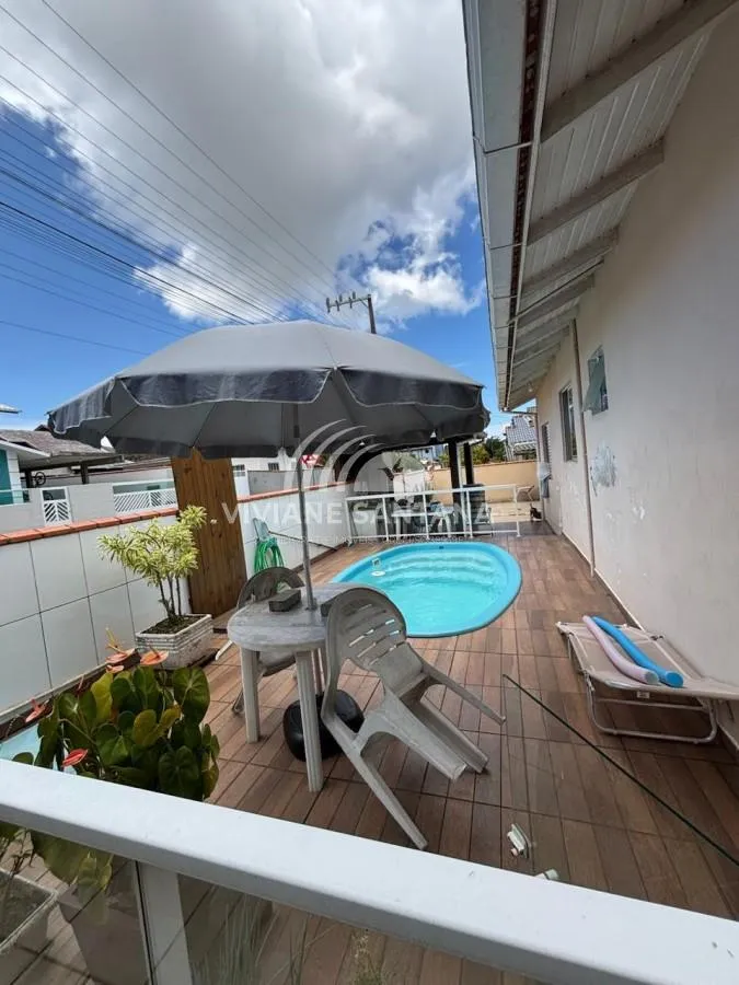 Casa para Venda em Florianópolis / SC no bairro Ingleses do Rio Vermelho