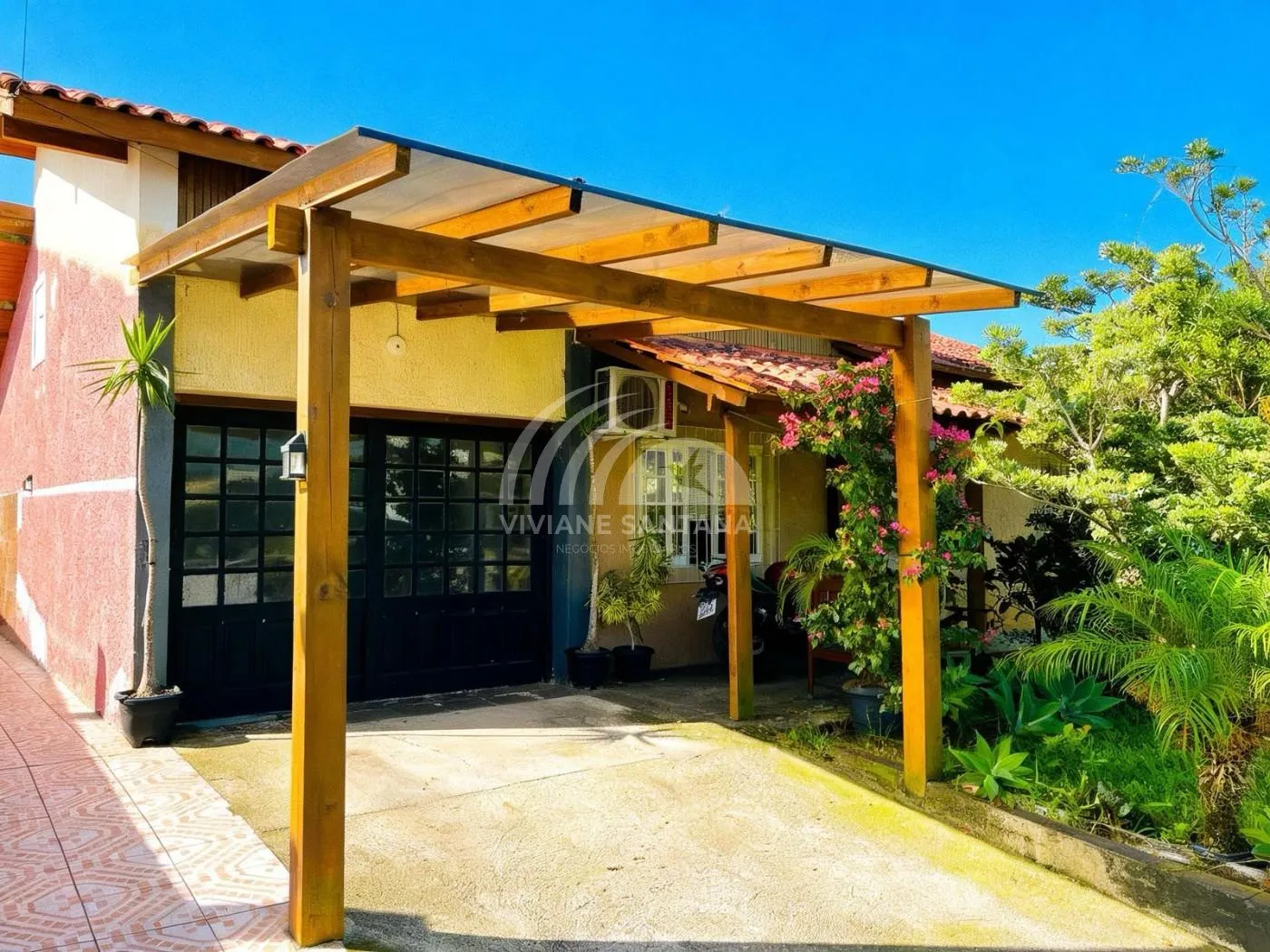 Casa para Venda em Florianópolis / SC no bairro São João do Rio Vermelho