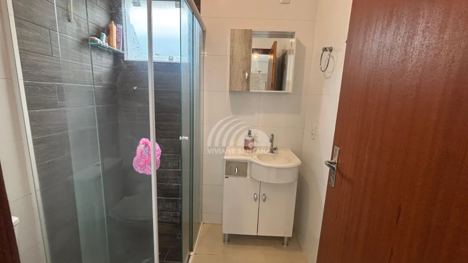 Ótima Casa com Suíte no Rio Vermelho!