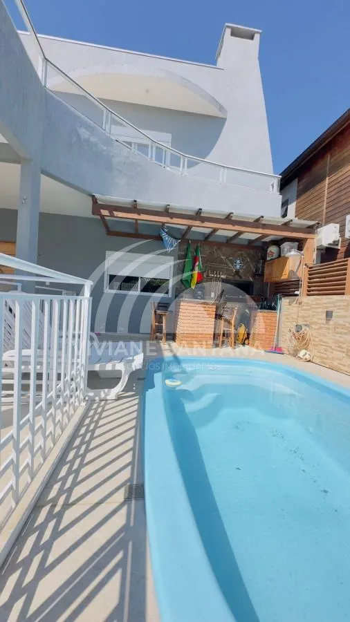 Casa para Venda em Florianópolis / SC no bairro São João do Rio Vermelho