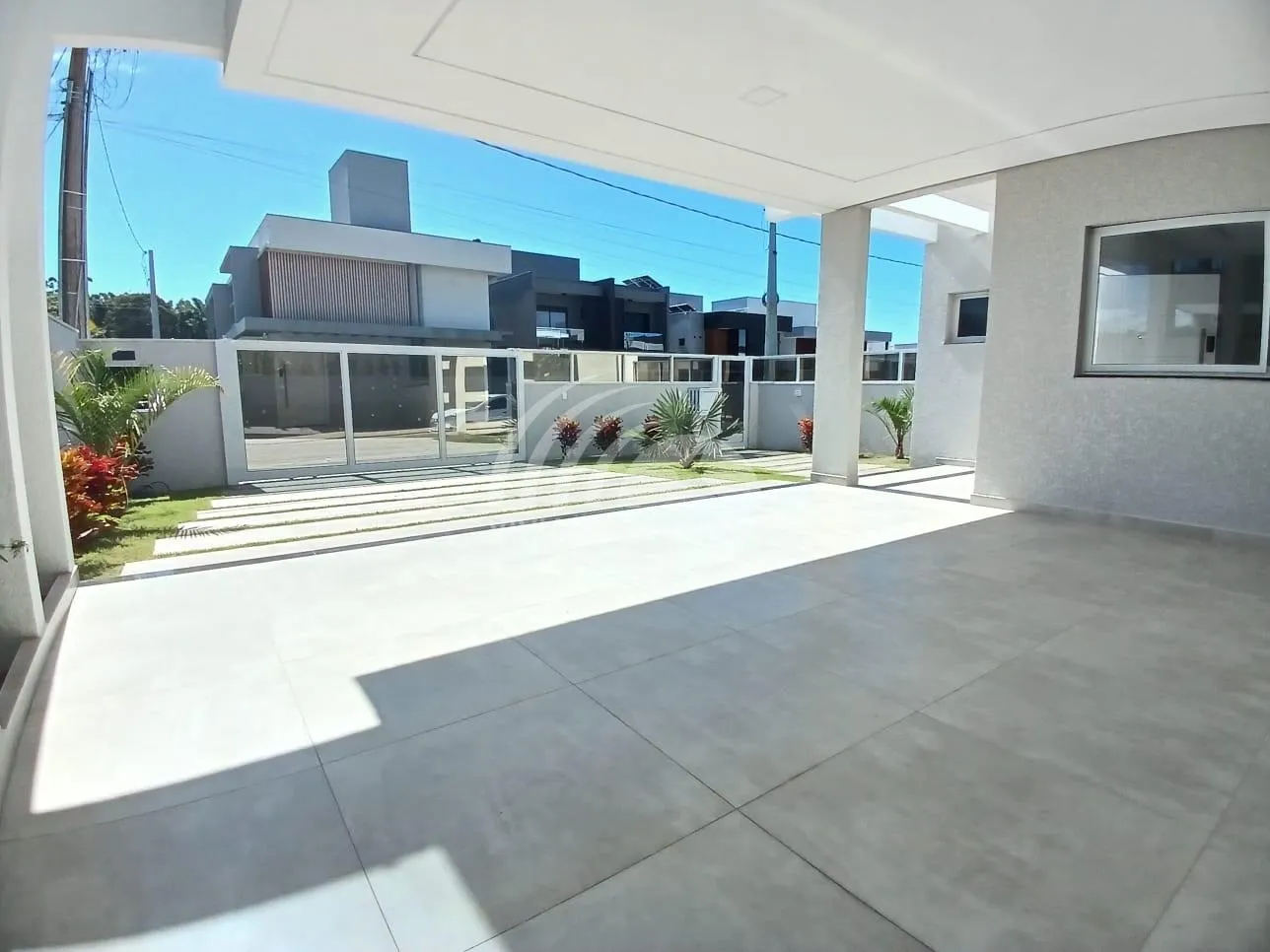 Casa para Venda em Florianópolis / SC no bairro Ingleses do Rio Vermelho