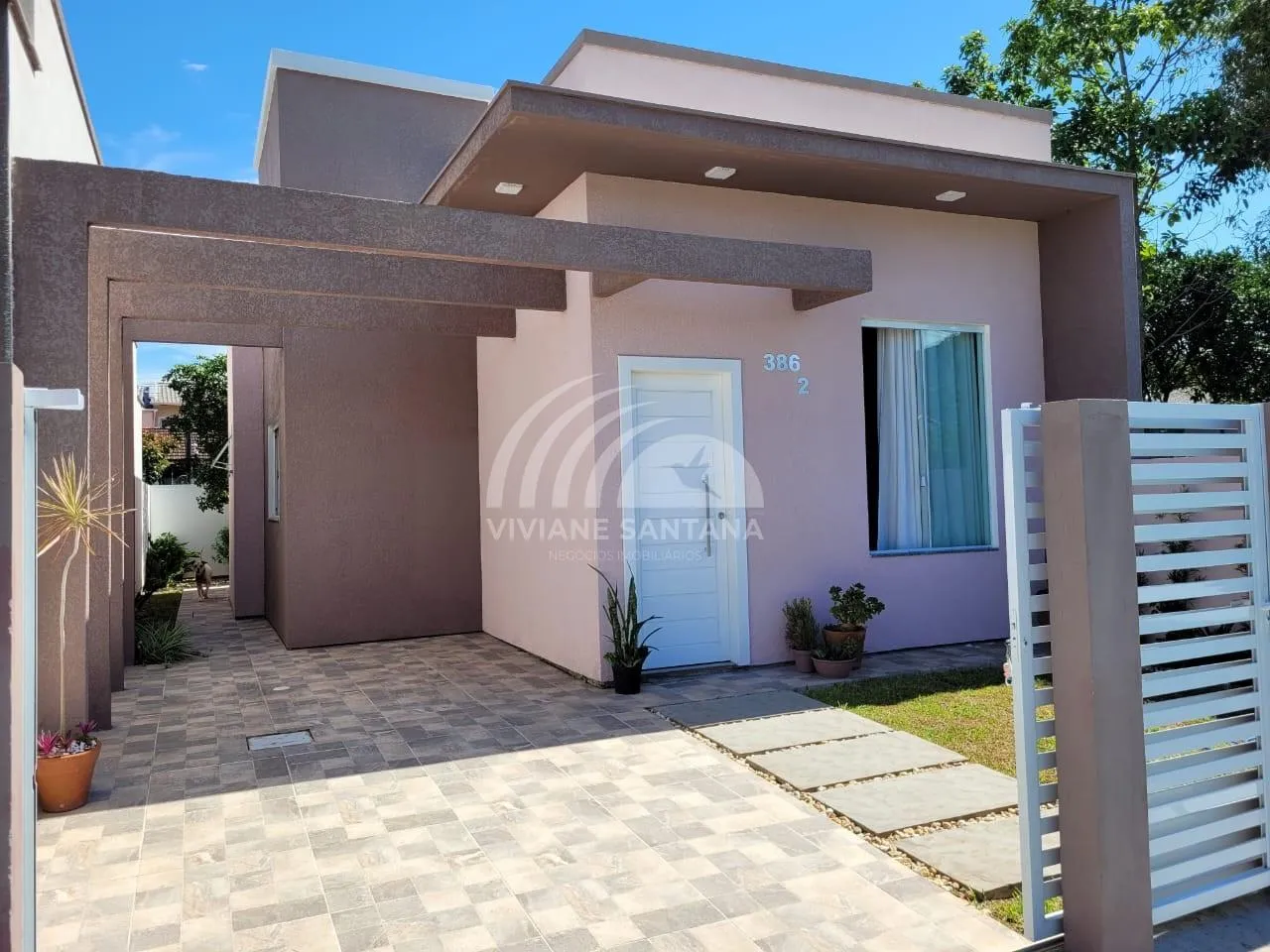 Casa para Venda em Florianópolis / SC no bairro São João do Rio Vermelho