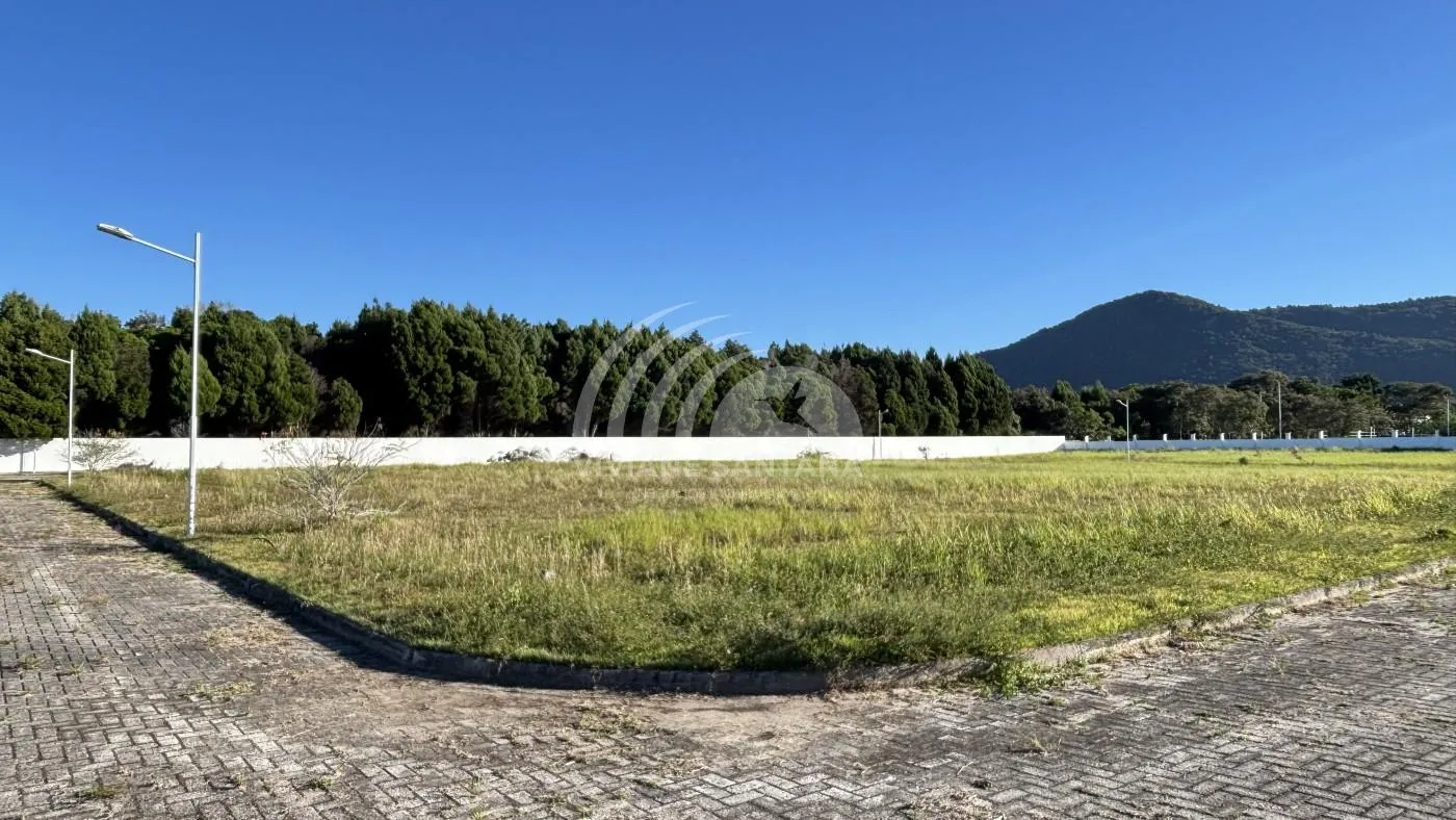 Terreno para Venda em Florianópolis / SC no bairro São João do Rio Vermelho
