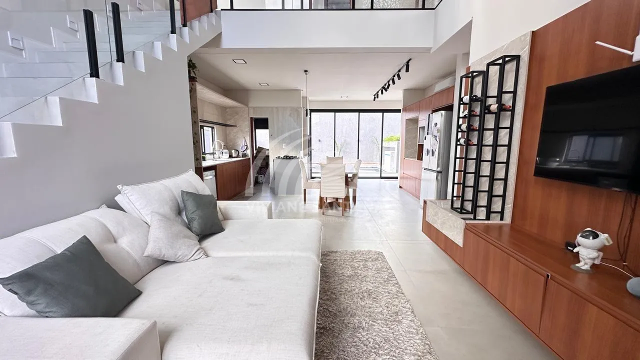 Casa para Venda em Florianópolis / SC no bairro Ingleses do Rio Vermelho