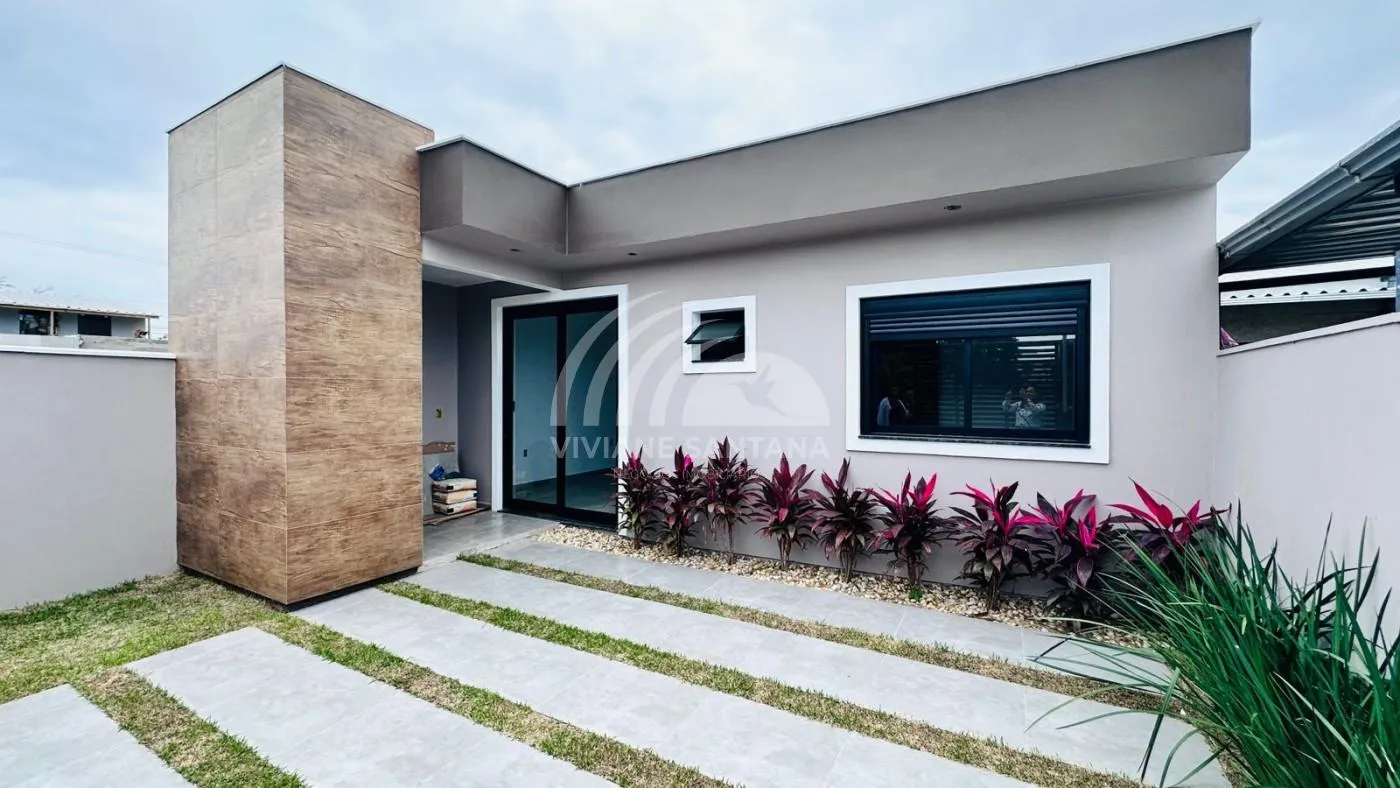 Casa para Venda em Florianópolis / SC no bairro São João do Rio Vermelho