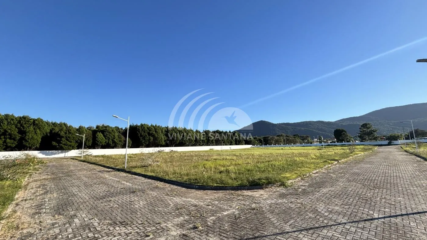 Terreno para Venda em Florianópolis / SC no bairro São João do Rio Vermelho