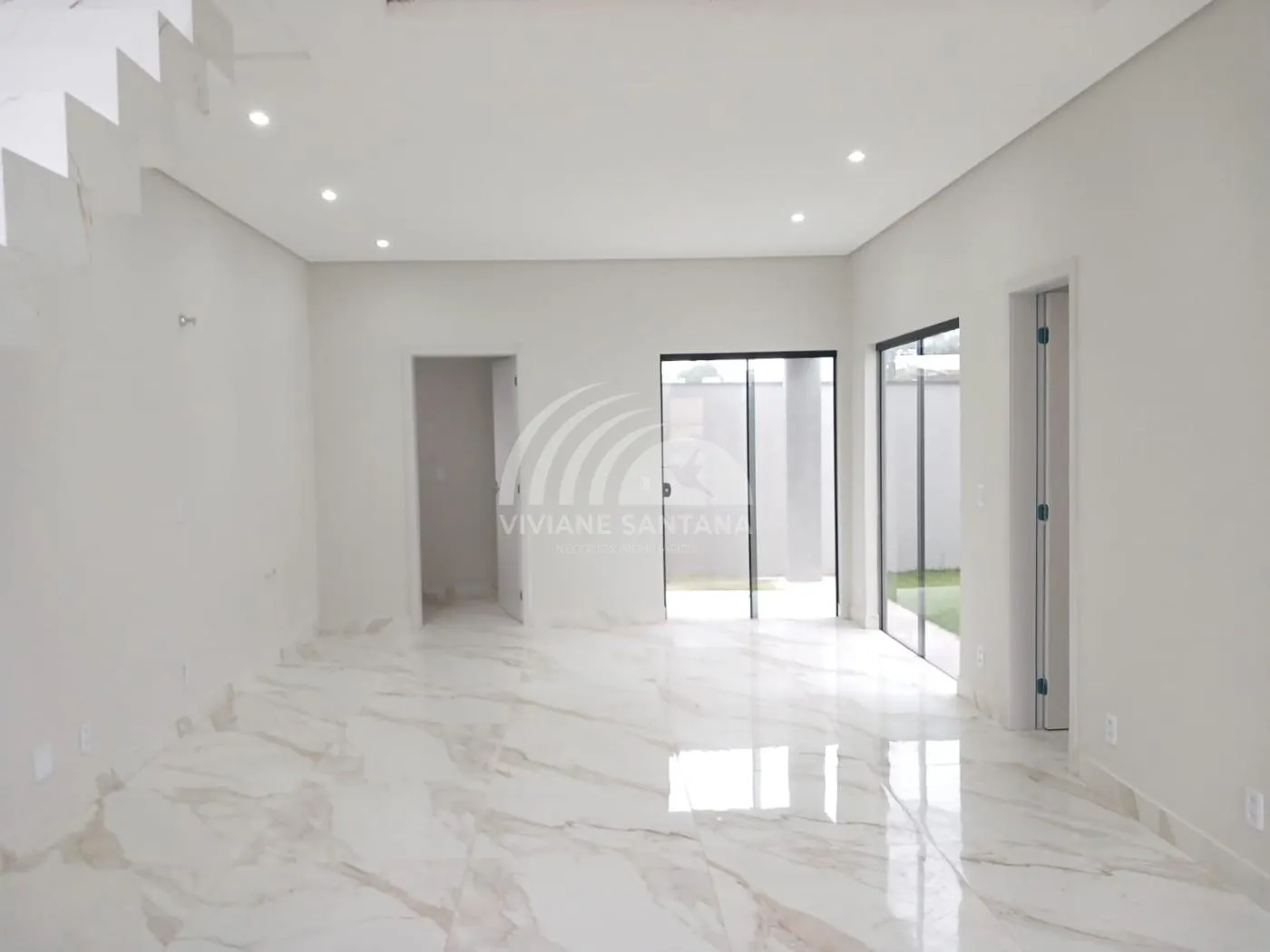 Casa para Venda em Florianópolis / SC no bairro Ingleses do Rio Vermelho