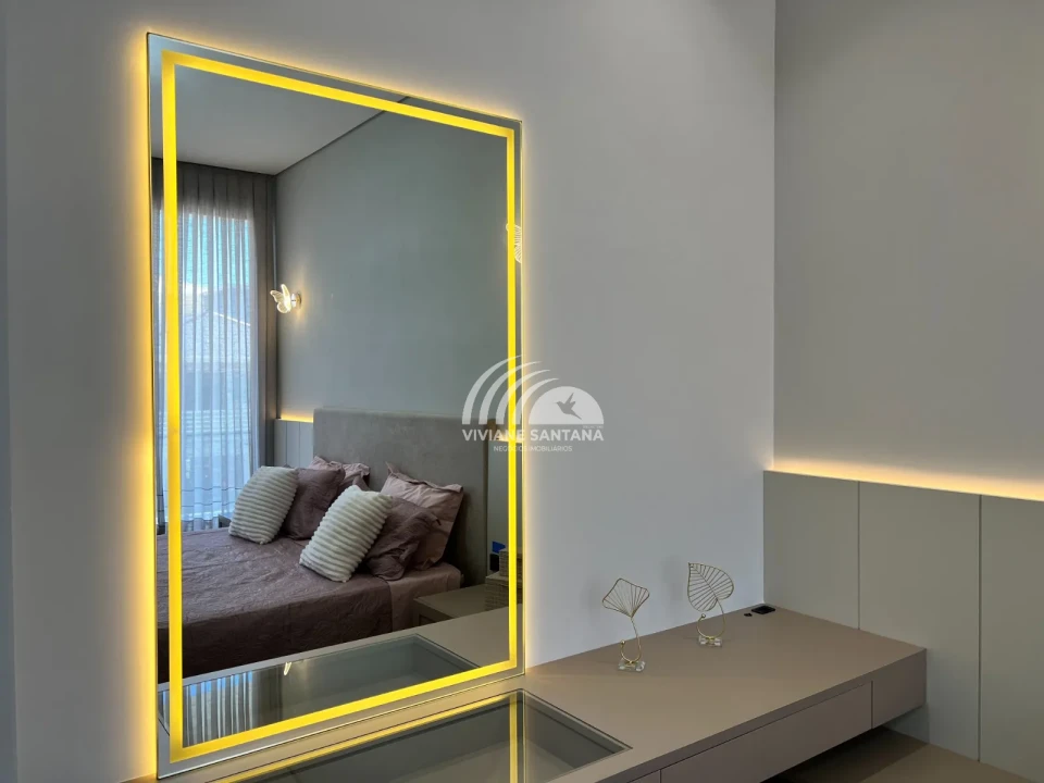 Linda Casa em Condomínio Alto Padrão nos Ingleses!