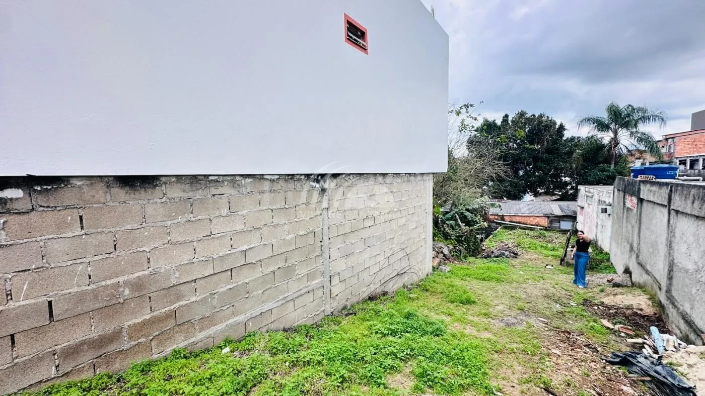 Casa para Venda em Florianópolis / SC no bairro Ingleses do Rio Vermelho