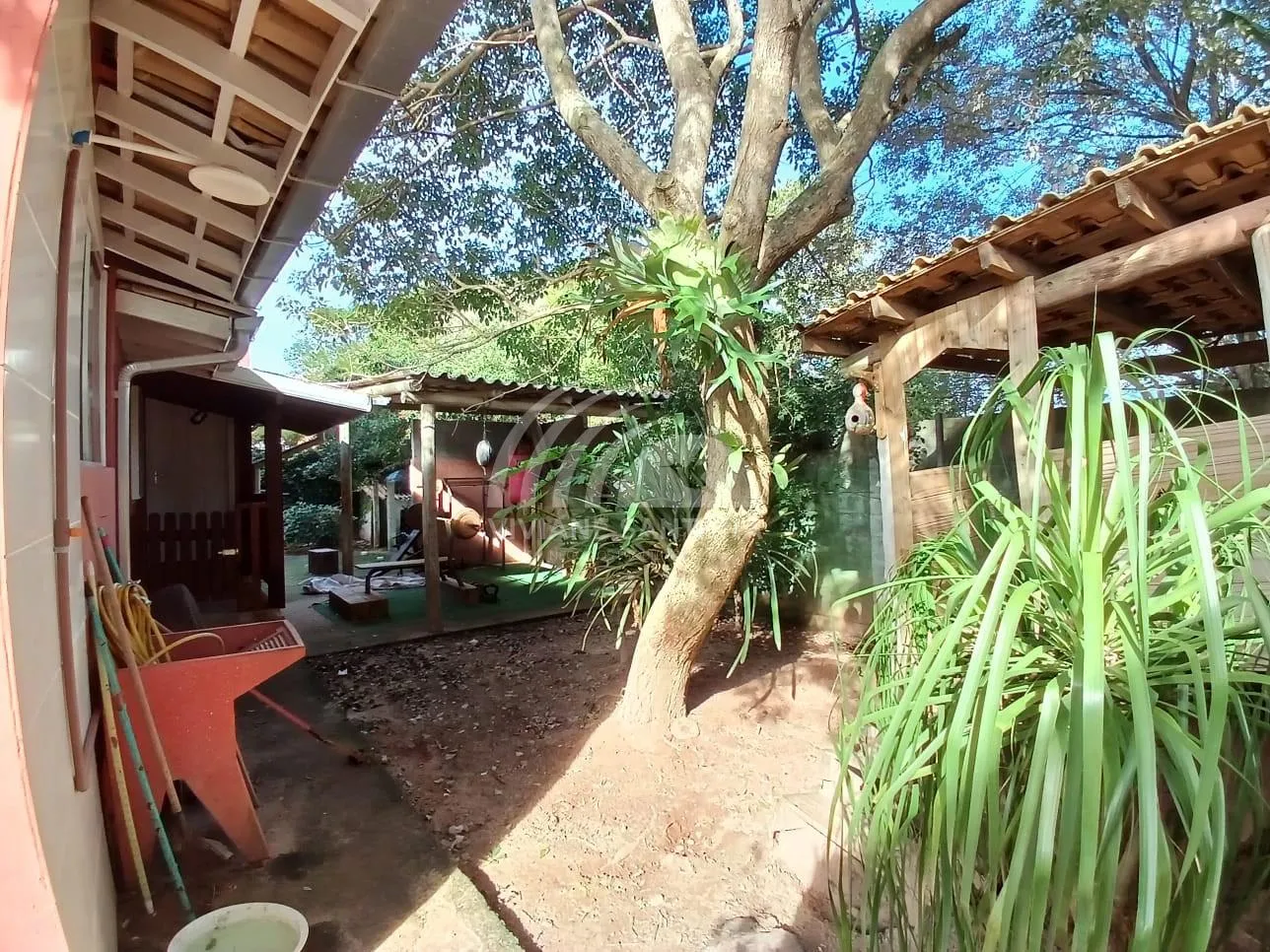 Casa para Venda em Florianópolis / SC no bairro São João do Rio Vermelho