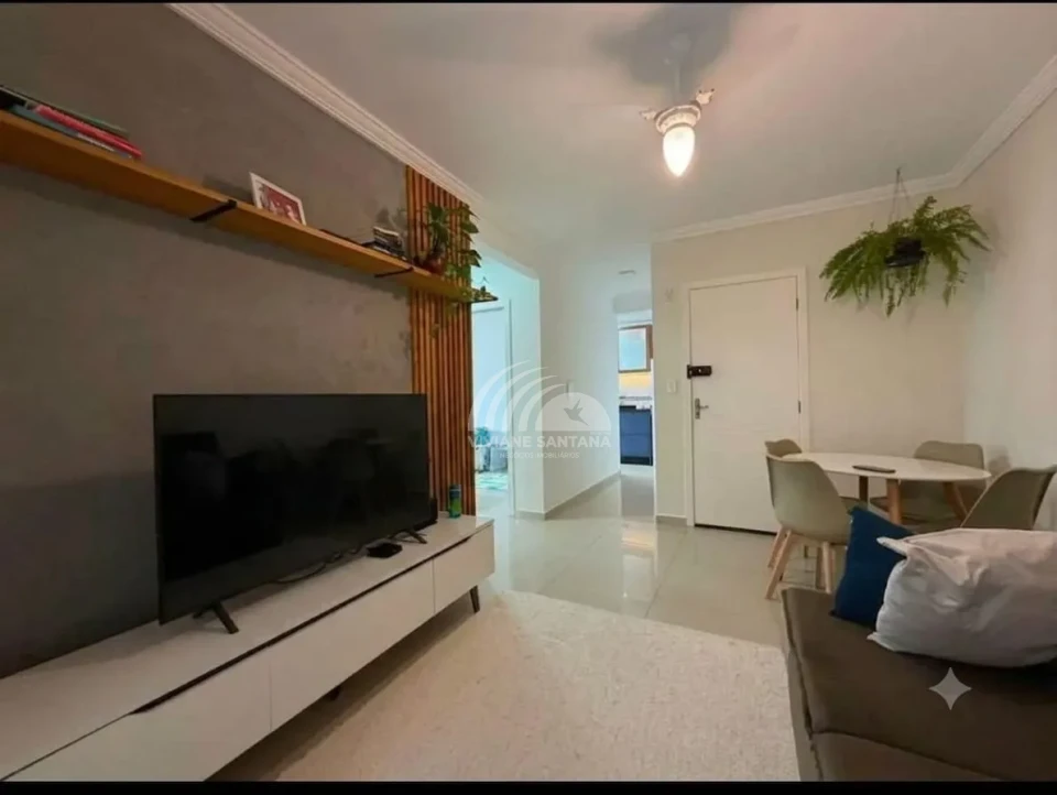 Imagens do imóveis Lindo Apartamento com Elevador Vendido Semimobiliado nos Ingleses!