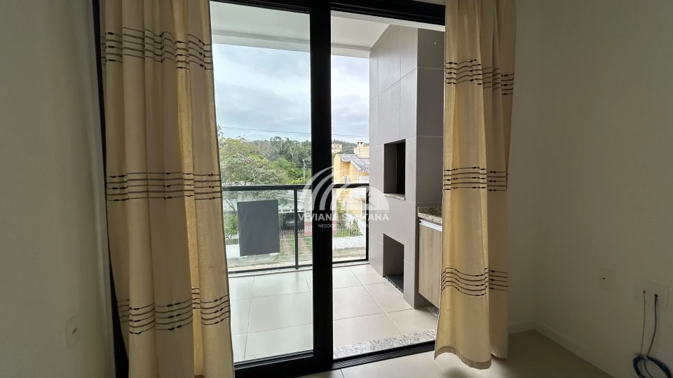Imagens do imóveis Ótimo Apartamento Semimobiliado Financiável na Trindade, Florianópolis!
