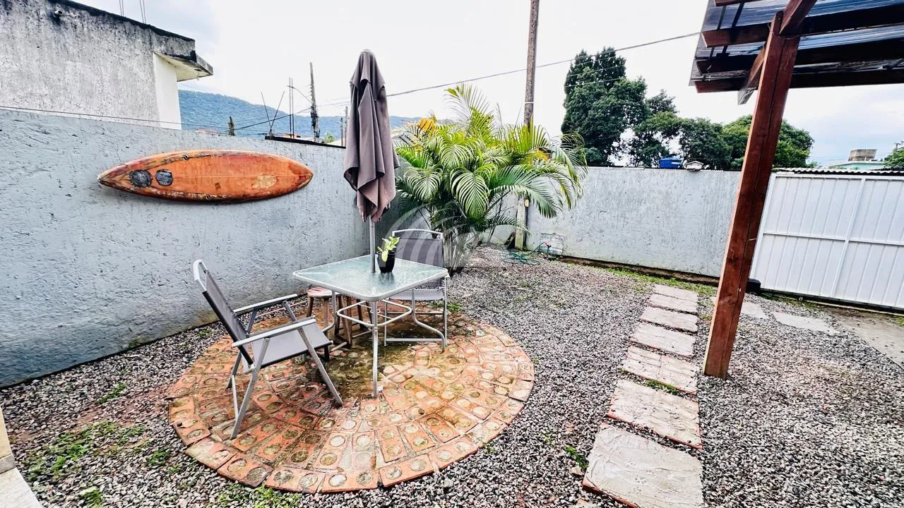 Casa para Venda em Florianópolis / SC no bairro São João do Rio Vermelho