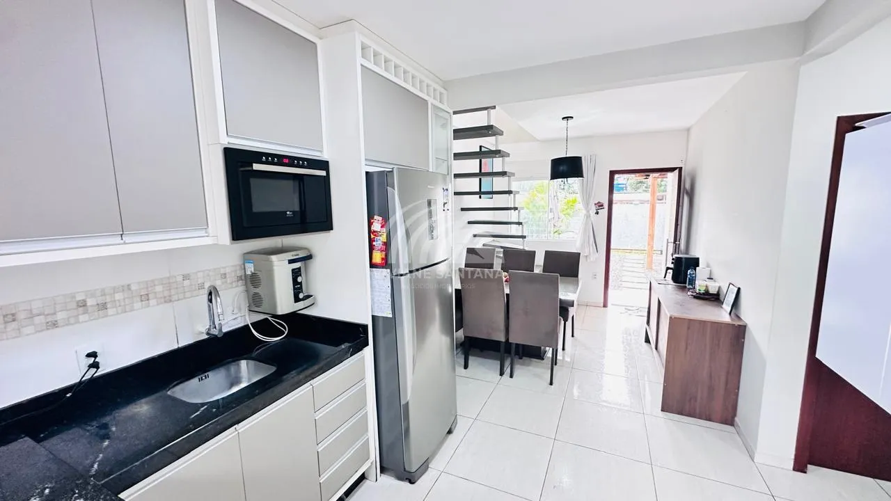 Casa para Venda em Florianópolis / SC no bairro São João do Rio Vermelho