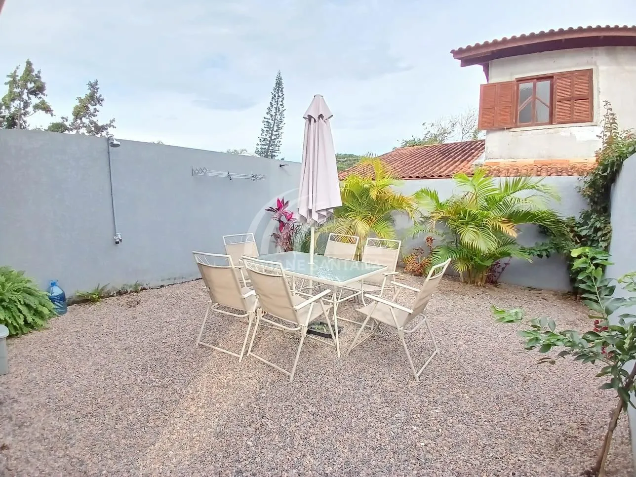 Casa para Venda em Florianópolis / SC no bairro São João do Rio Vermelho