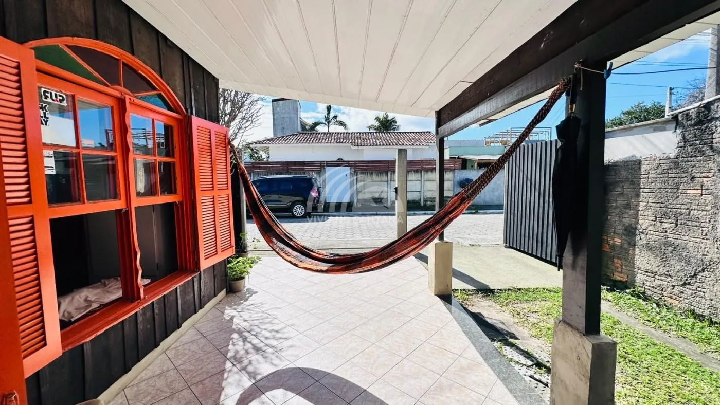 Casa para Venda em Florianópolis / SC no bairro São João do Rio Vermelho