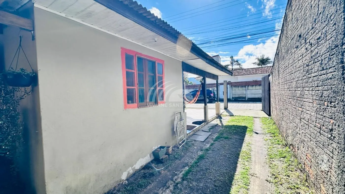 Casa para Venda em Florianópolis / SC no bairro São João do Rio Vermelho