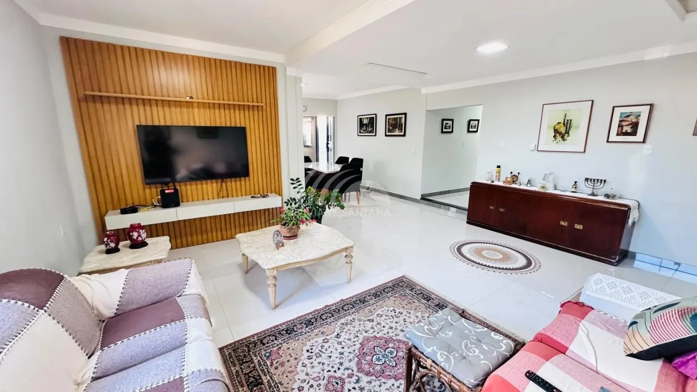 Casa para Venda em Florianópolis / SC no bairro Ingleses do Rio Vermelho