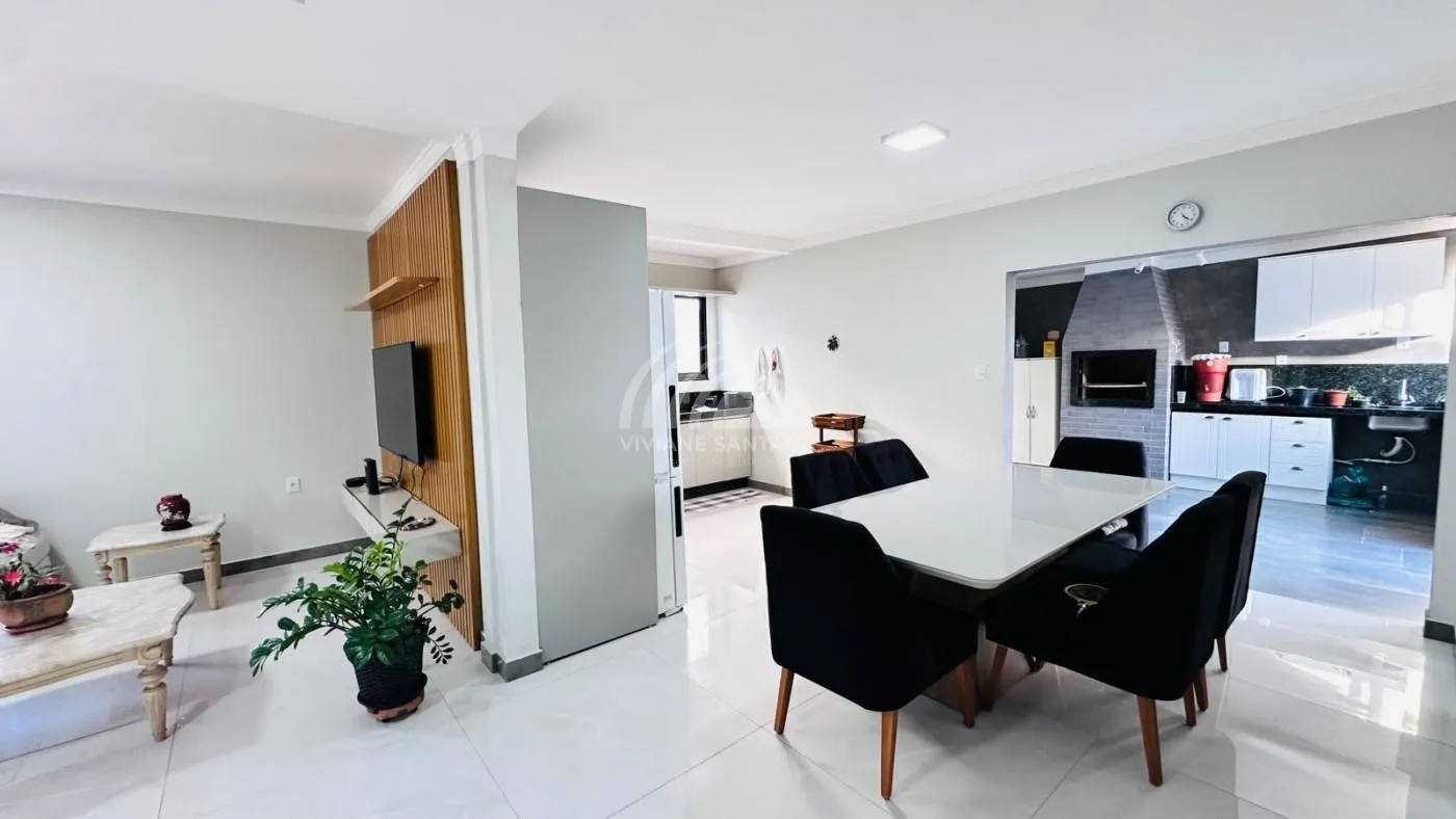 Casa para Venda em Florianópolis / SC no bairro Ingleses do Rio Vermelho