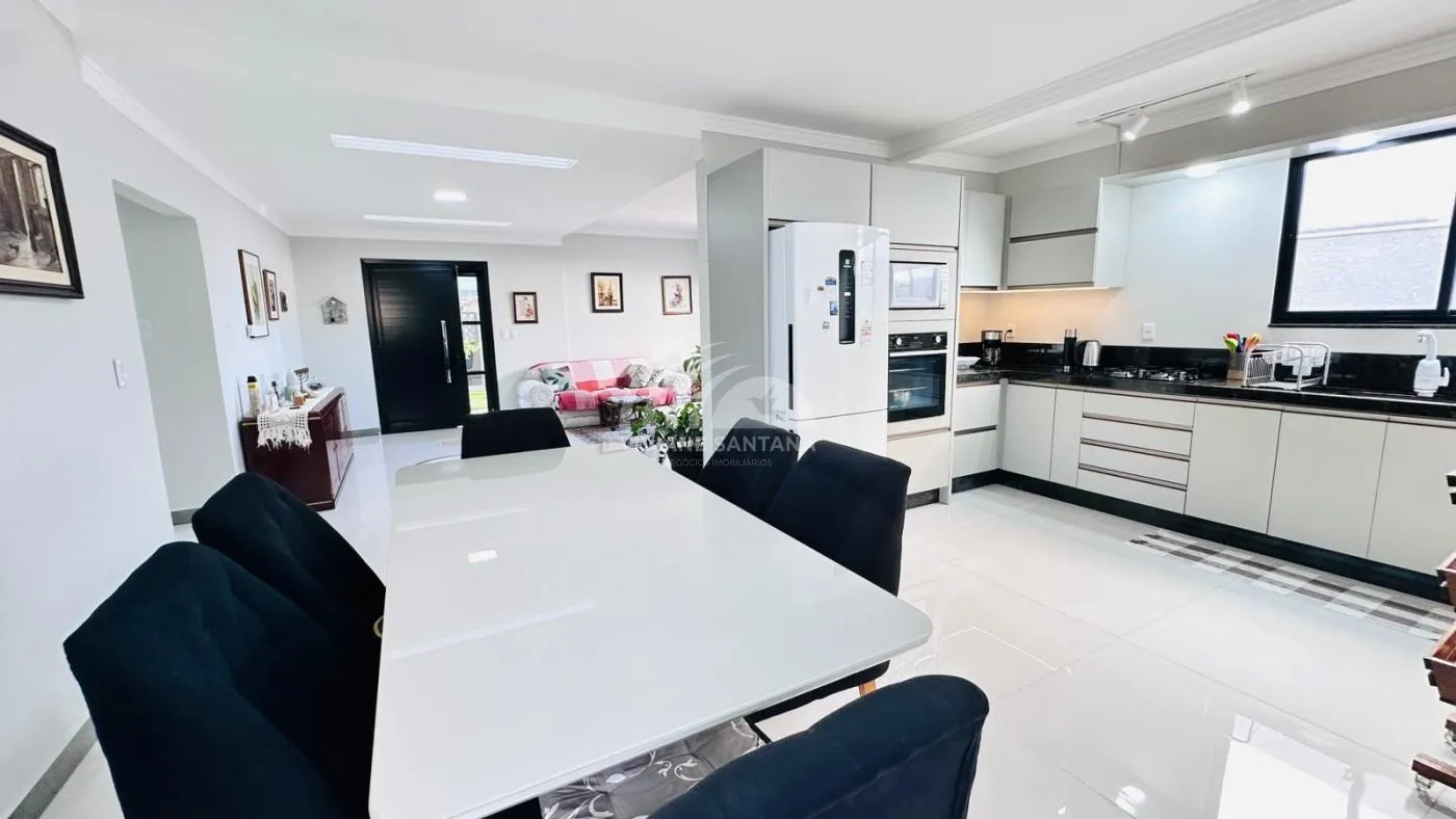 Casa para Venda em Florianópolis / SC no bairro Ingleses do Rio Vermelho