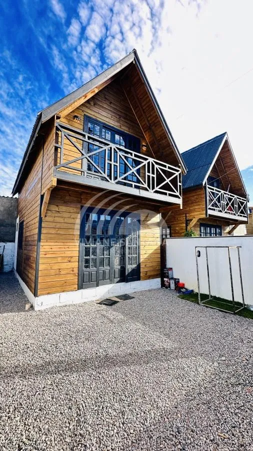 Casa para Venda em Florianópolis / SC no bairro São João do Rio Vermelho