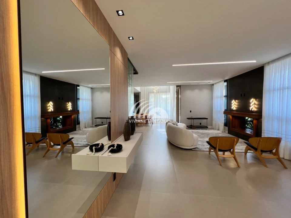 Imagens do imóveis Imóvel de Luxo Mobiliado em Condomínio nos Ingleses, Florianópolis!