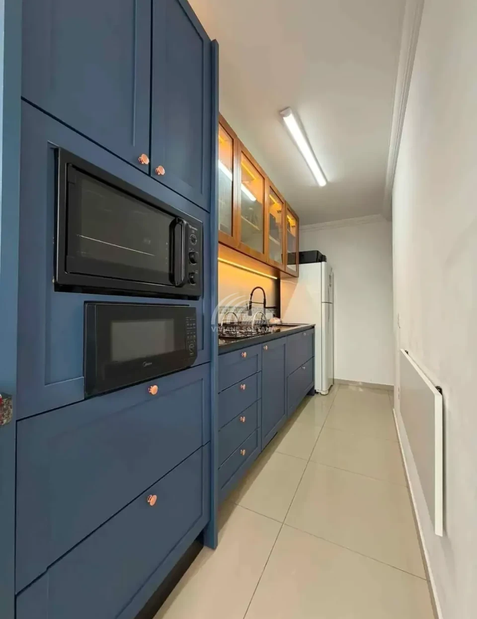 Imagens do imóveis Lindo Apartamento com Elevador Vendido Semimobiliado nos Ingleses!